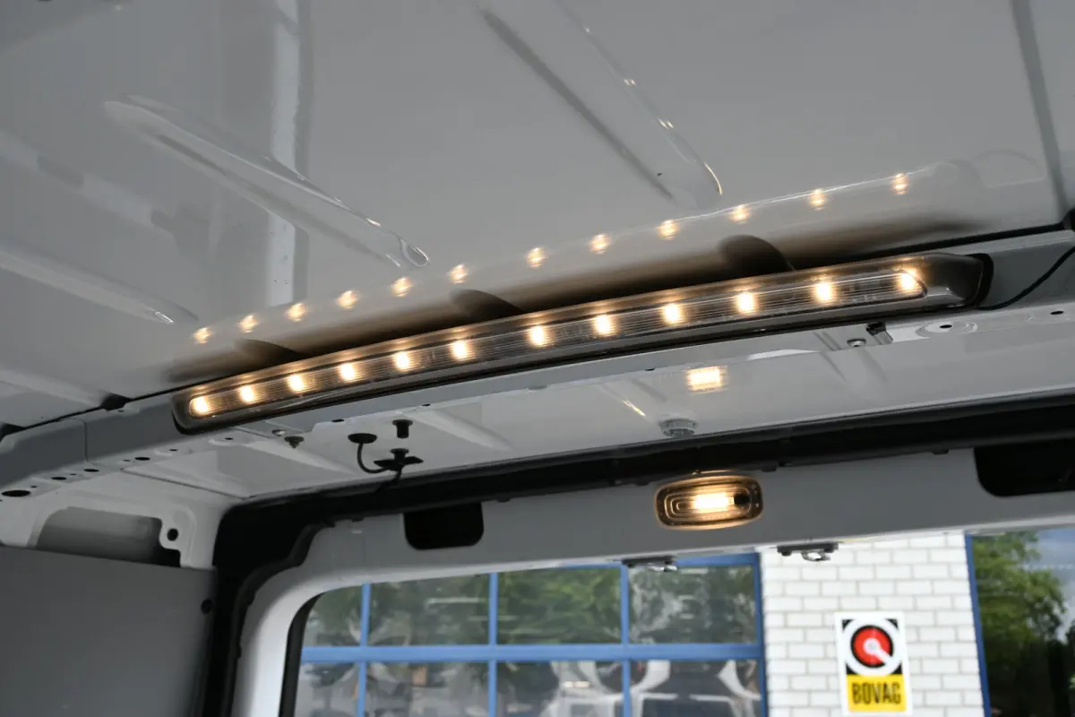 317 CDI L2H2 3500 KG trekhaak, LED, Geveerde stoel