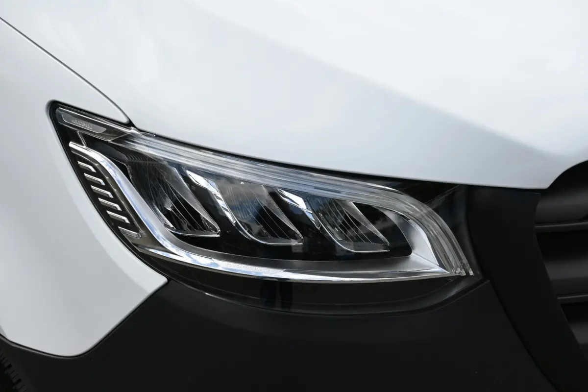 317 CDI L2H2 3500 KG trekhaak, LED, Geveerde stoel