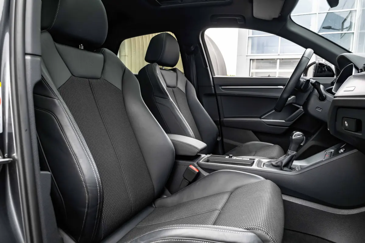 45 TFSI e S Edition 245PK | Panorama Dak | Sfeerverlichting | Elek. stoelen | Matrix LED Koplampen | Comfort Sleutel