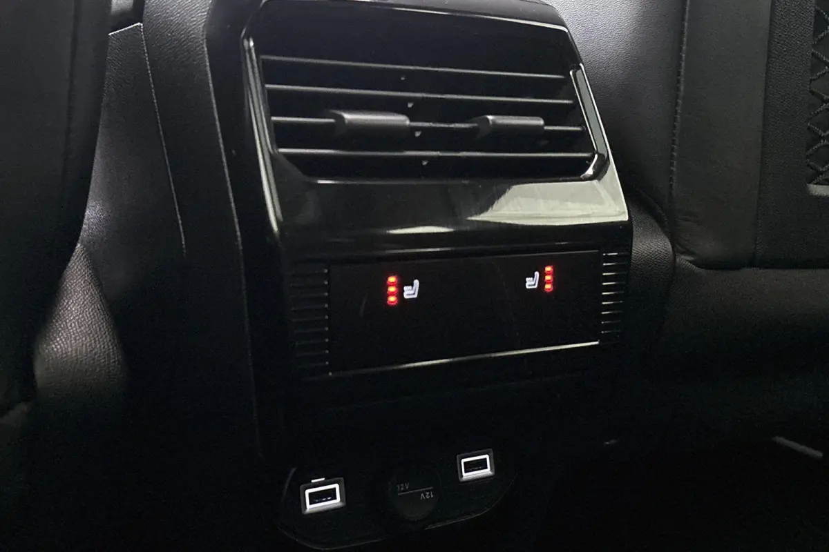 1.6 Turbo Plug-in-Hybrid Ultimate Panoramadak Leder Trekhaak Massage