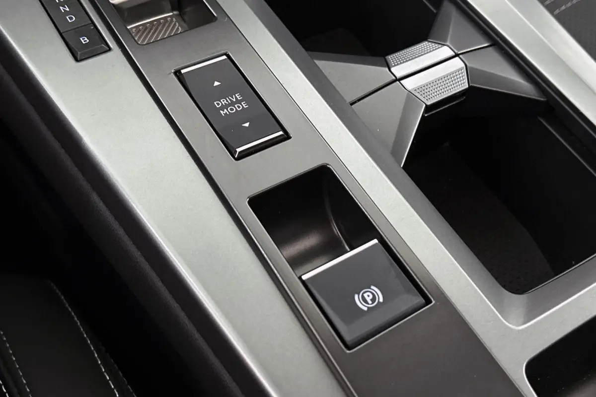 1.6 Turbo Plug-in-Hybrid Ultimate Panoramadak Leder Trekhaak Massage