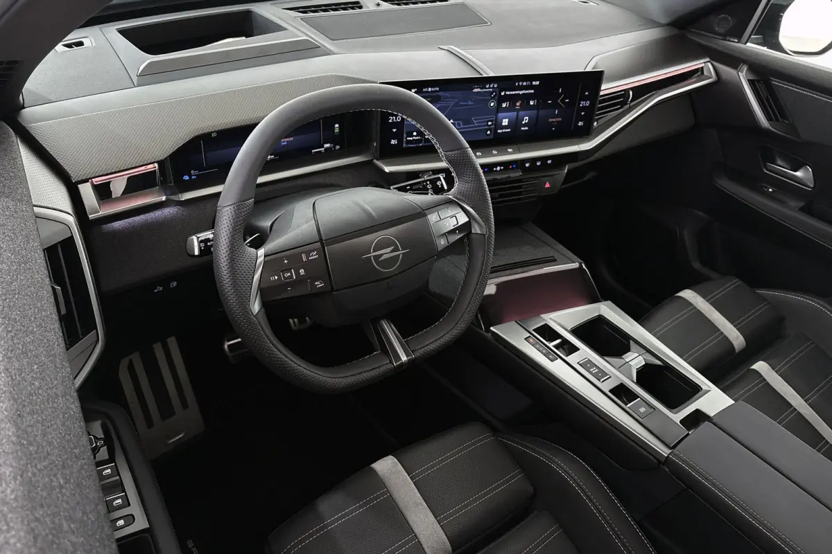1.6 Turbo Plug-in-Hybrid Ultimate Panoramadak Leder Trekhaak Massage