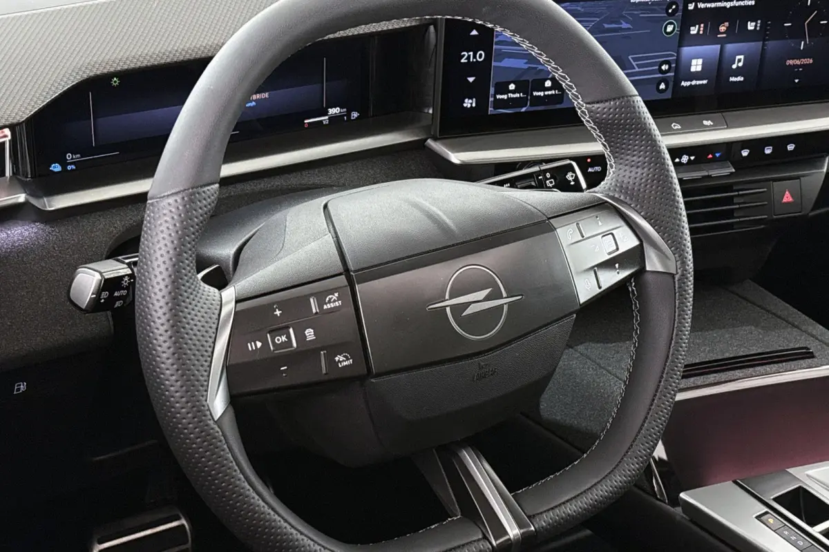 1.6 Turbo Plug-in-Hybrid Ultimate Panoramadak Leder Trekhaak Massage