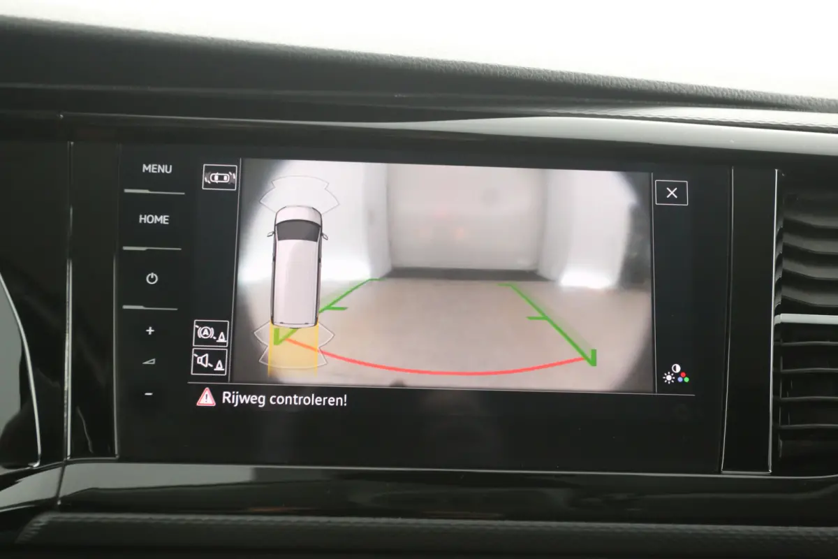2.0 TDI BULLI 150PK L2H1 | Automaat | Dubbele Cabine | Airco | Cruise | Virtual | Camera | Carplay | Trekhaak