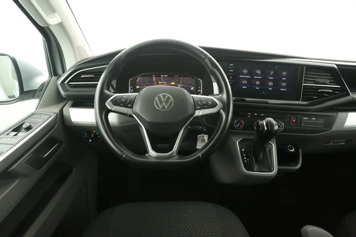 2.0 TDI BULLI 150PK L2H1 | Automaat | Dubbele Cabine | Airco | Cruise | Virtual | Camera | Carplay | Trekhaak