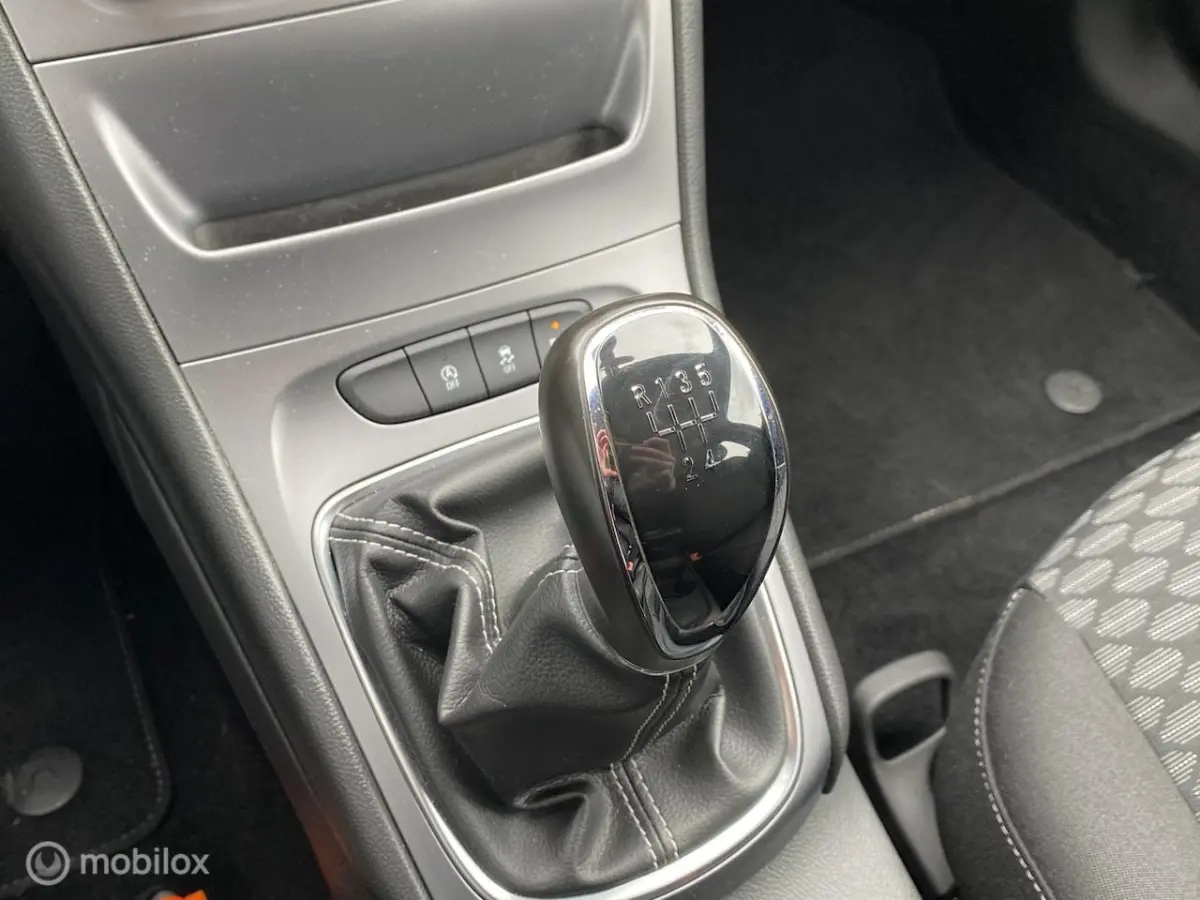 1.0 Online Edition | PDC V+A | Airco | Navigatie | Cruise | Apple Carplay/Android Auto | R