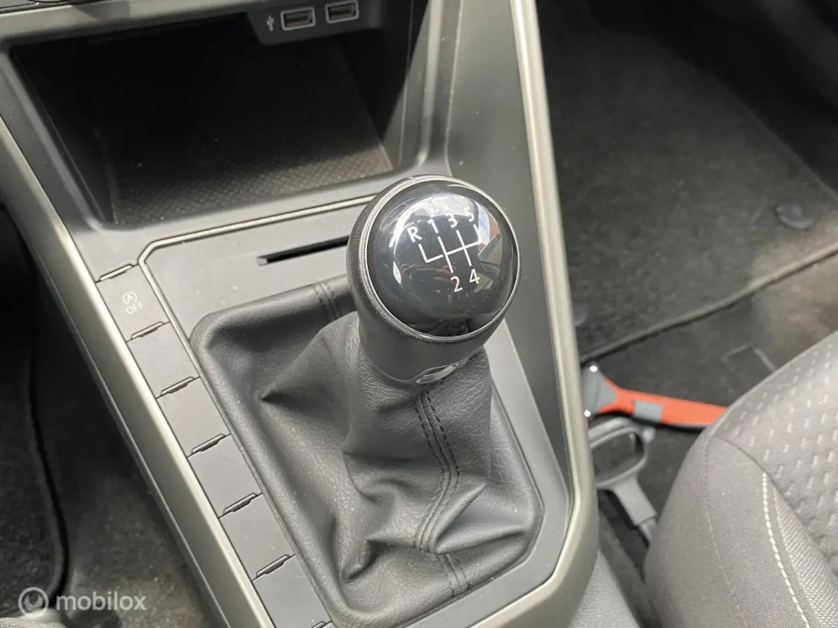1.0 TSI Comfortline Als nieuw | Airco | Adapt. Cruise | Navigatie | Ndl auto | Apple Carpl
