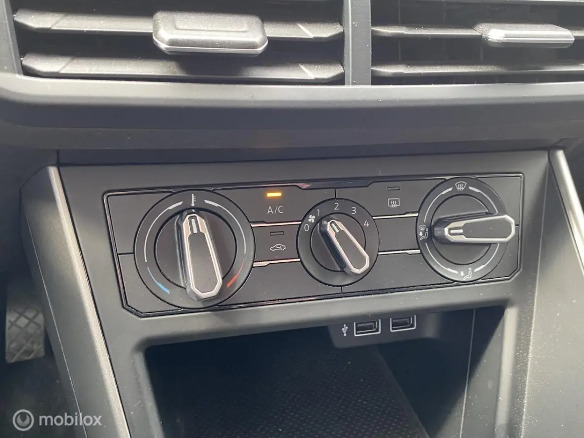 1.0 TSI Comfortline Als nieuw | Airco | Adapt. Cruise | Navigatie | Ndl auto | Apple Carpl