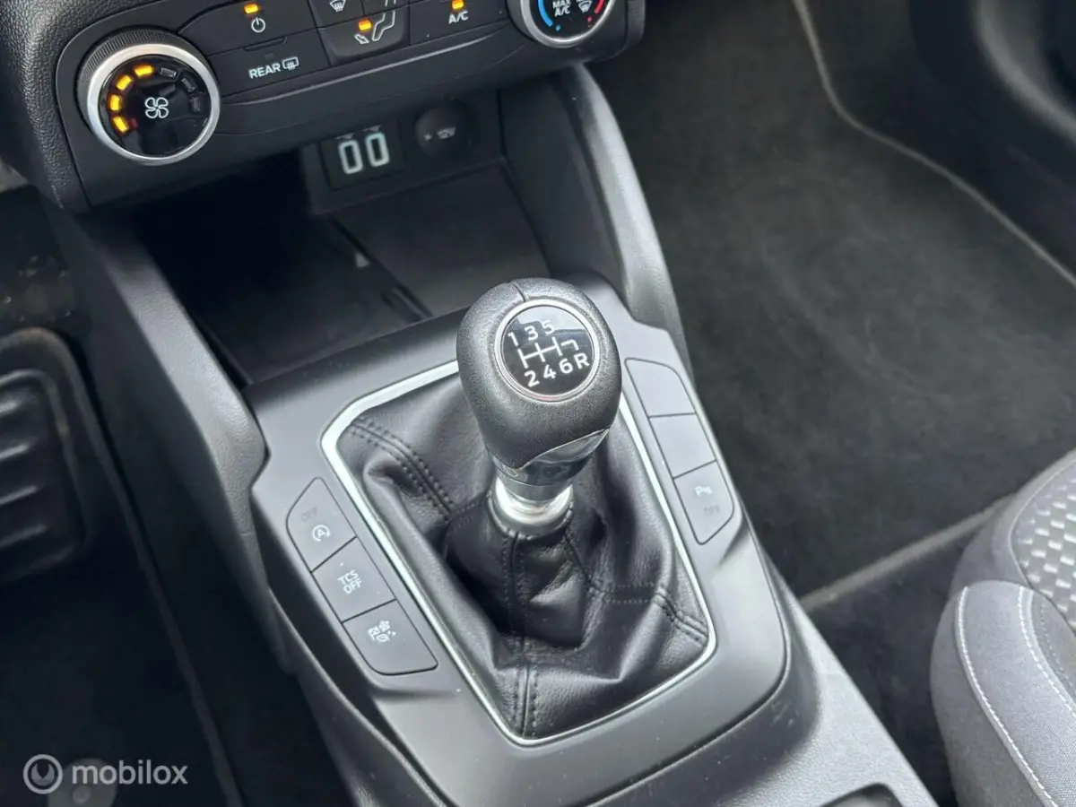 1.0 EcoBoost Trend Edition Business | Airco | Camera | PDC V+A | Navigatie | LM Velgen | C
