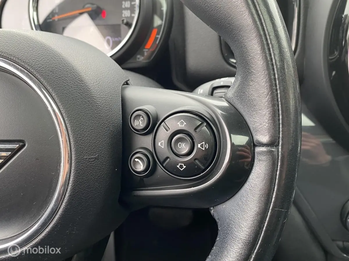 1.5 Cooper Salt Automaat | Schuif/Kanteldak | Stoelverwarming | Clima | PDC Achter | LM Ve