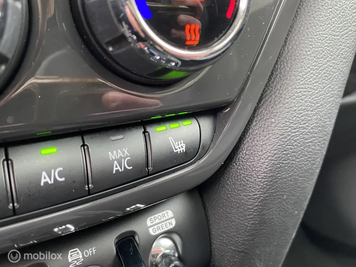 1.5 Cooper Salt Automaat | Schuif/Kanteldak | Stoelverwarming | Clima | PDC Achter | LM Ve