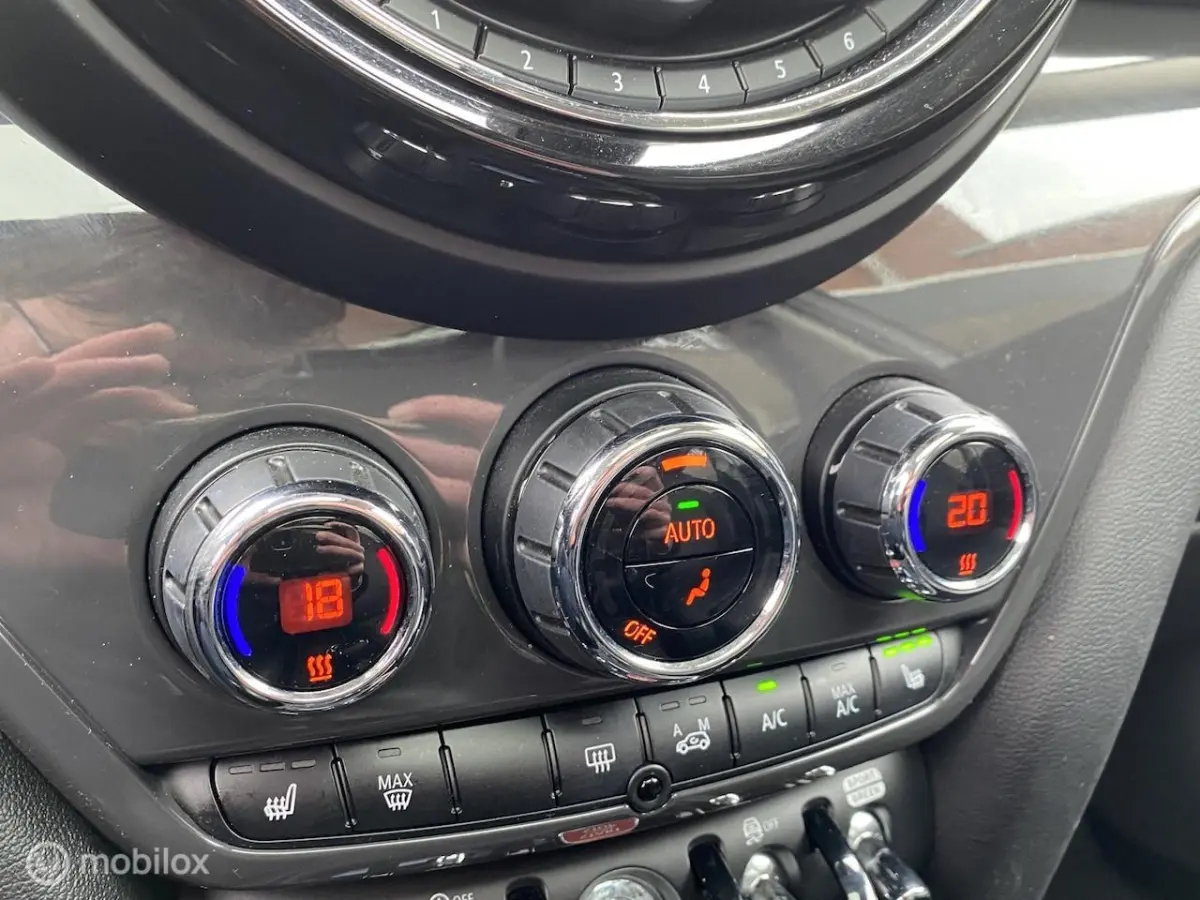 1.5 Cooper Salt Automaat | Schuif/Kanteldak | Stoelverwarming | Clima | PDC Achter | LM Ve
