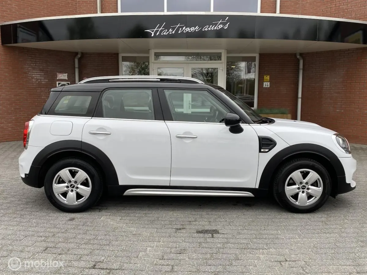 1.5 Cooper Salt Automaat | Schuif/Kanteldak | Stoelverwarming | Clima | PDC Achter | LM Ve
