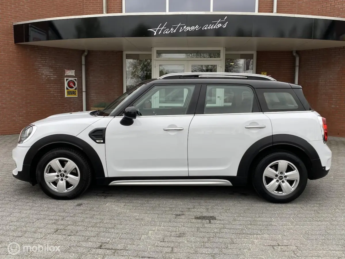 1.5 Cooper Salt Automaat | Schuif/Kanteldak | Stoelverwarming | Clima | PDC Achter | LM Ve