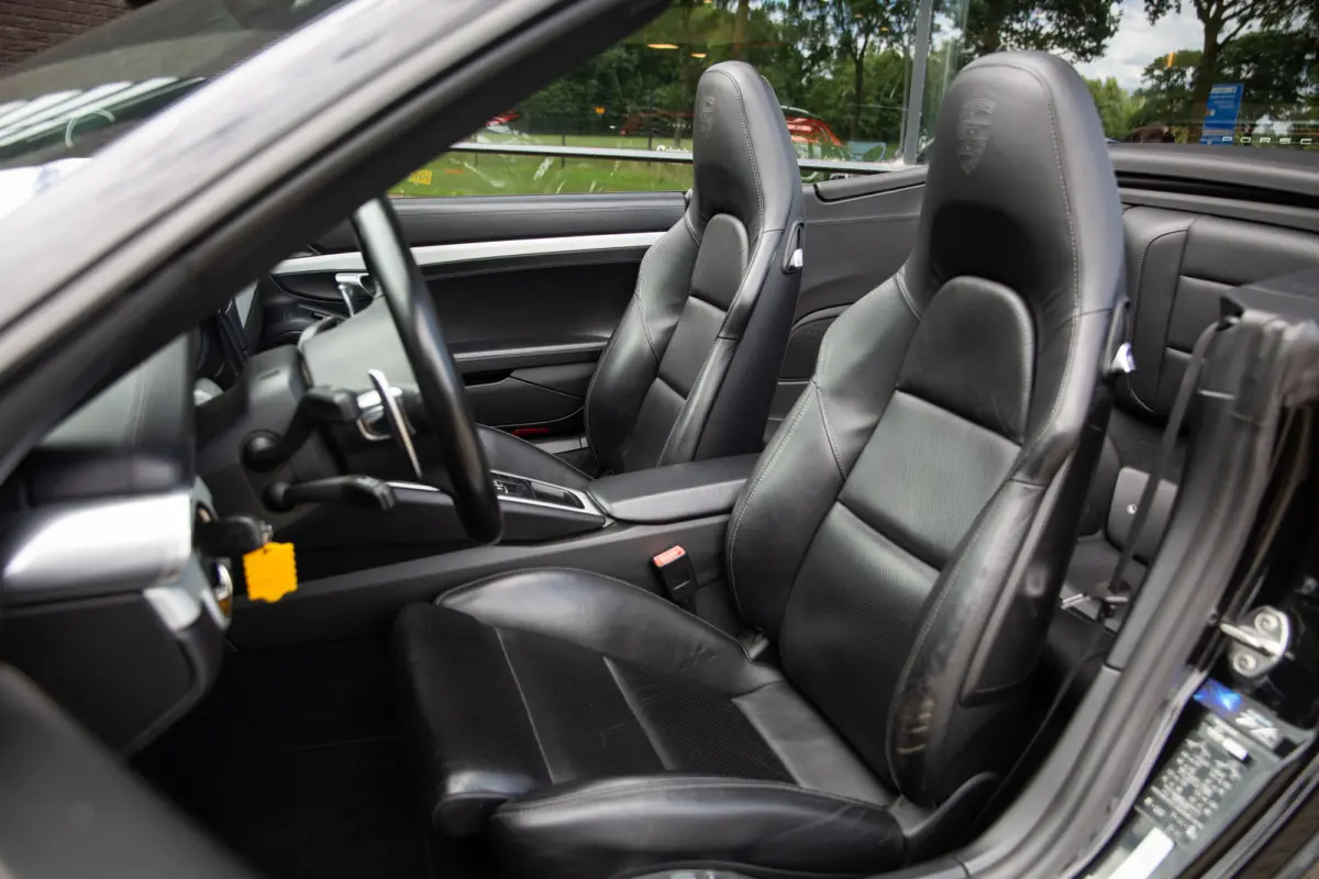 3.8 Turbo S 561PK , NL-auto, Keramisch, Bose, 18-voudig