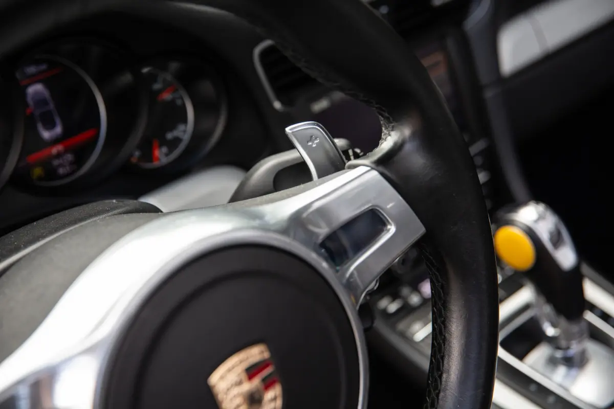 3.8 Turbo S 561PK , NL-auto, Keramisch, Bose, 18-voudig