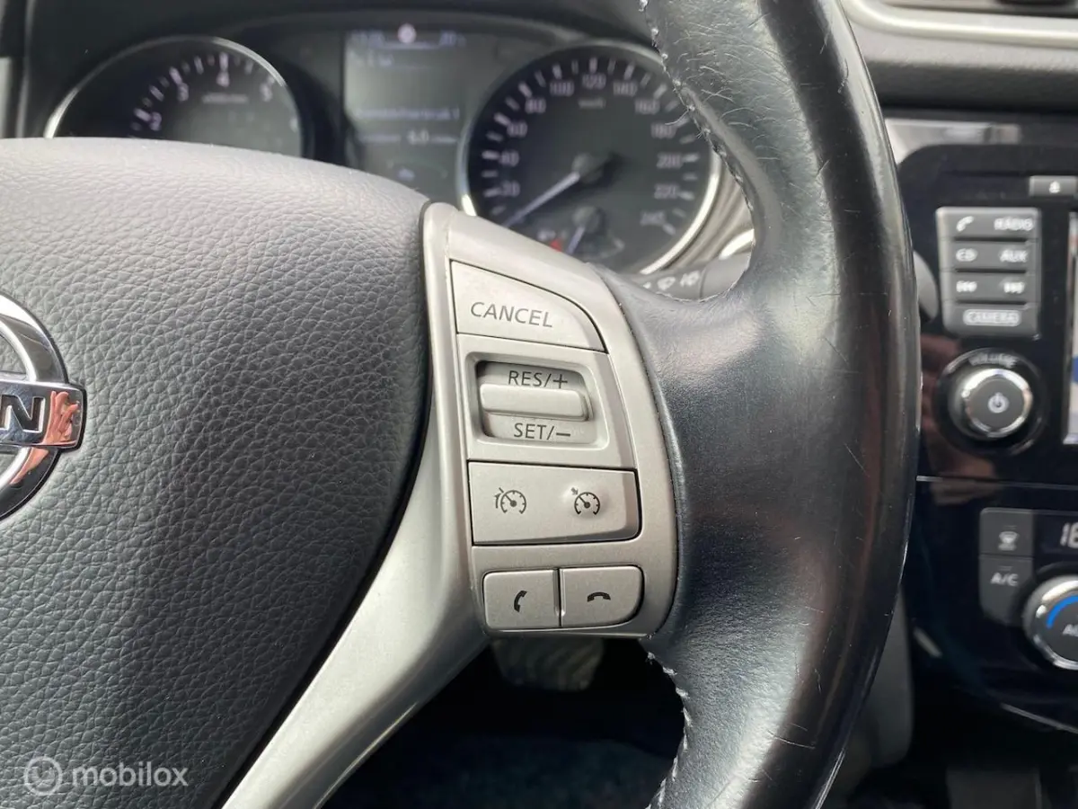 1.2 Business Edition Automaat | 360° Camera | Navi | Cruise | Lane Assist | Keyless Entry