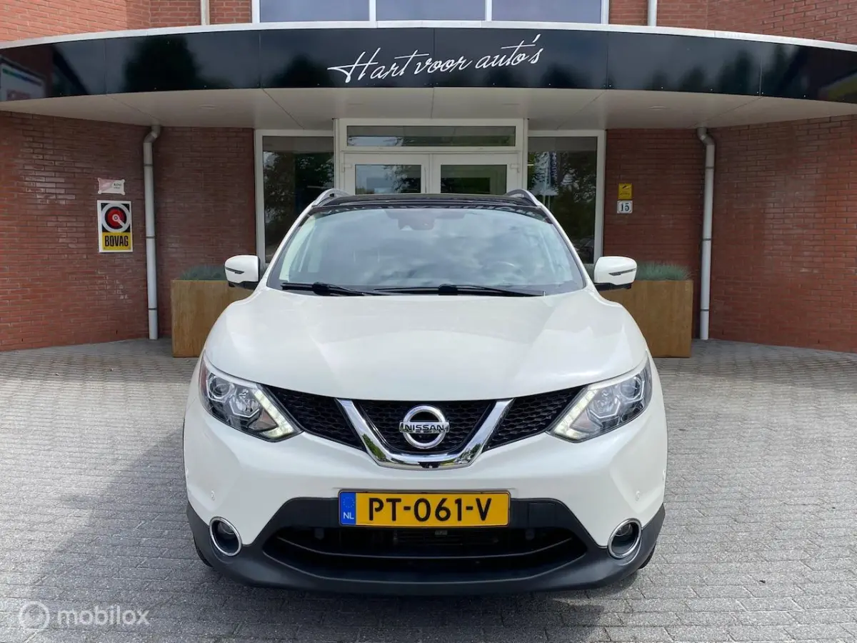1.2 Business Edition Automaat | 360° Camera | Navi | Cruise | Lane Assist | Keyless Entry