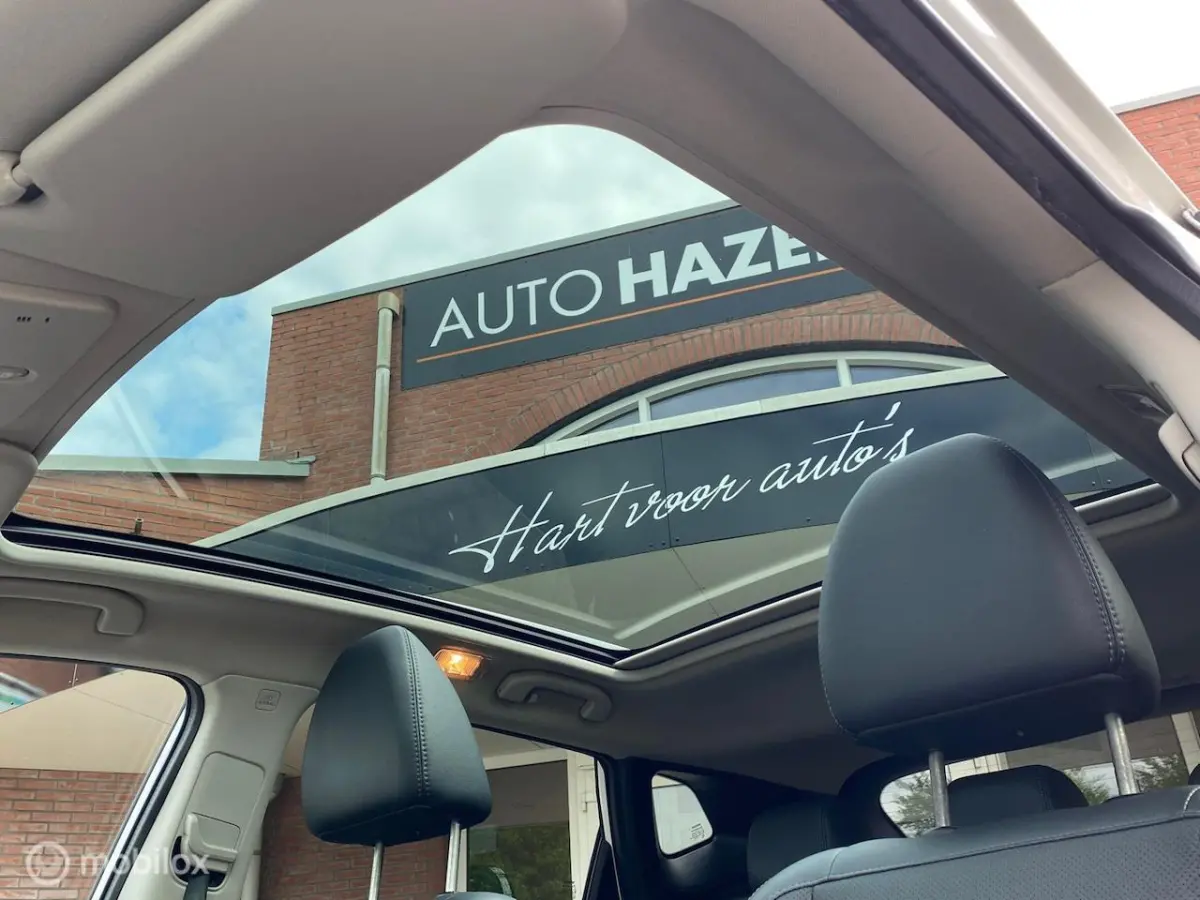 1.2 Business Edition Automaat | 360° Camera | Navi | Cruise | Lane Assist | Keyless Entry