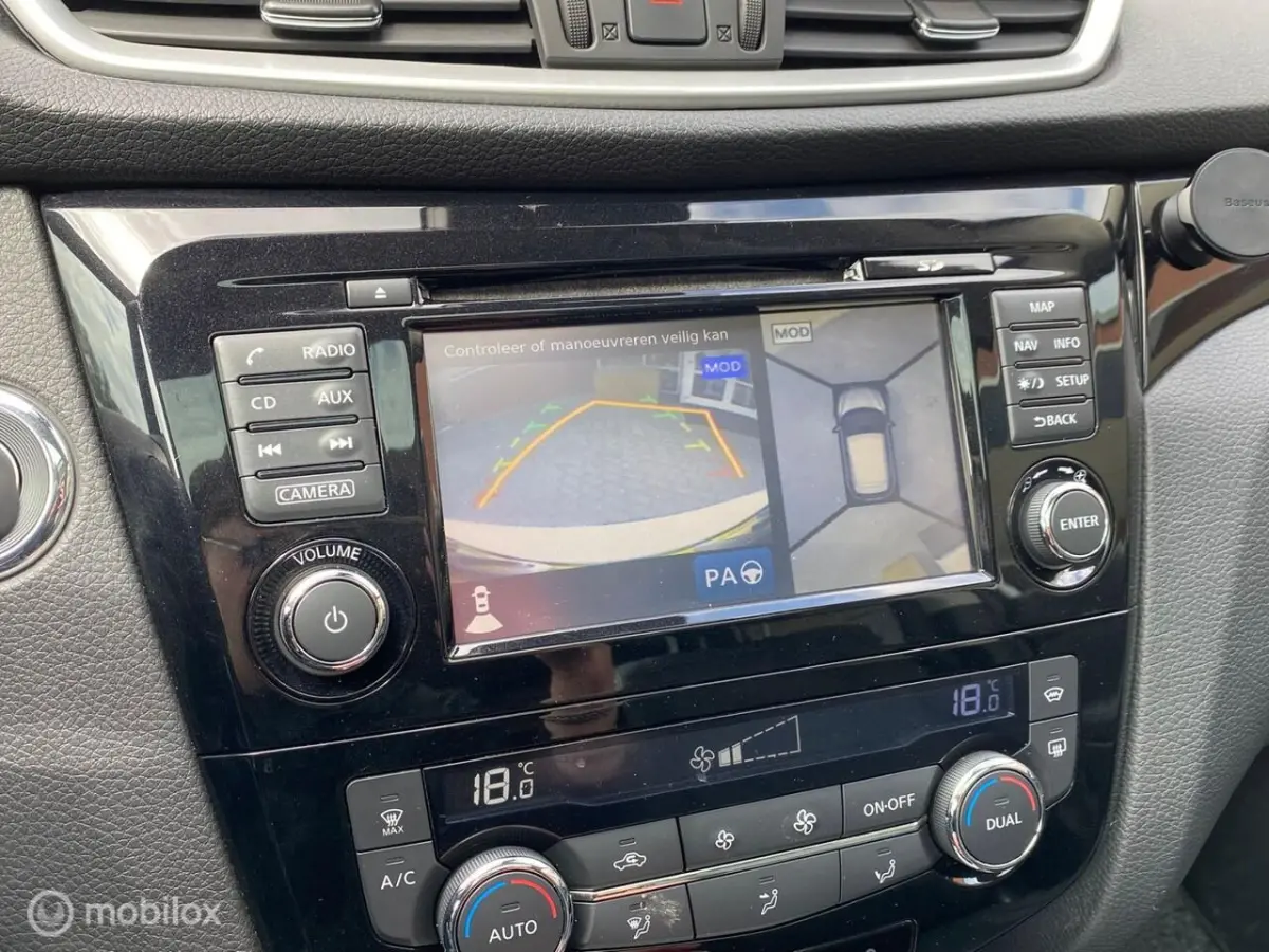 1.2 Business Edition Automaat | 360° Camera | Navi | Cruise | Lane Assist | Keyless Entry