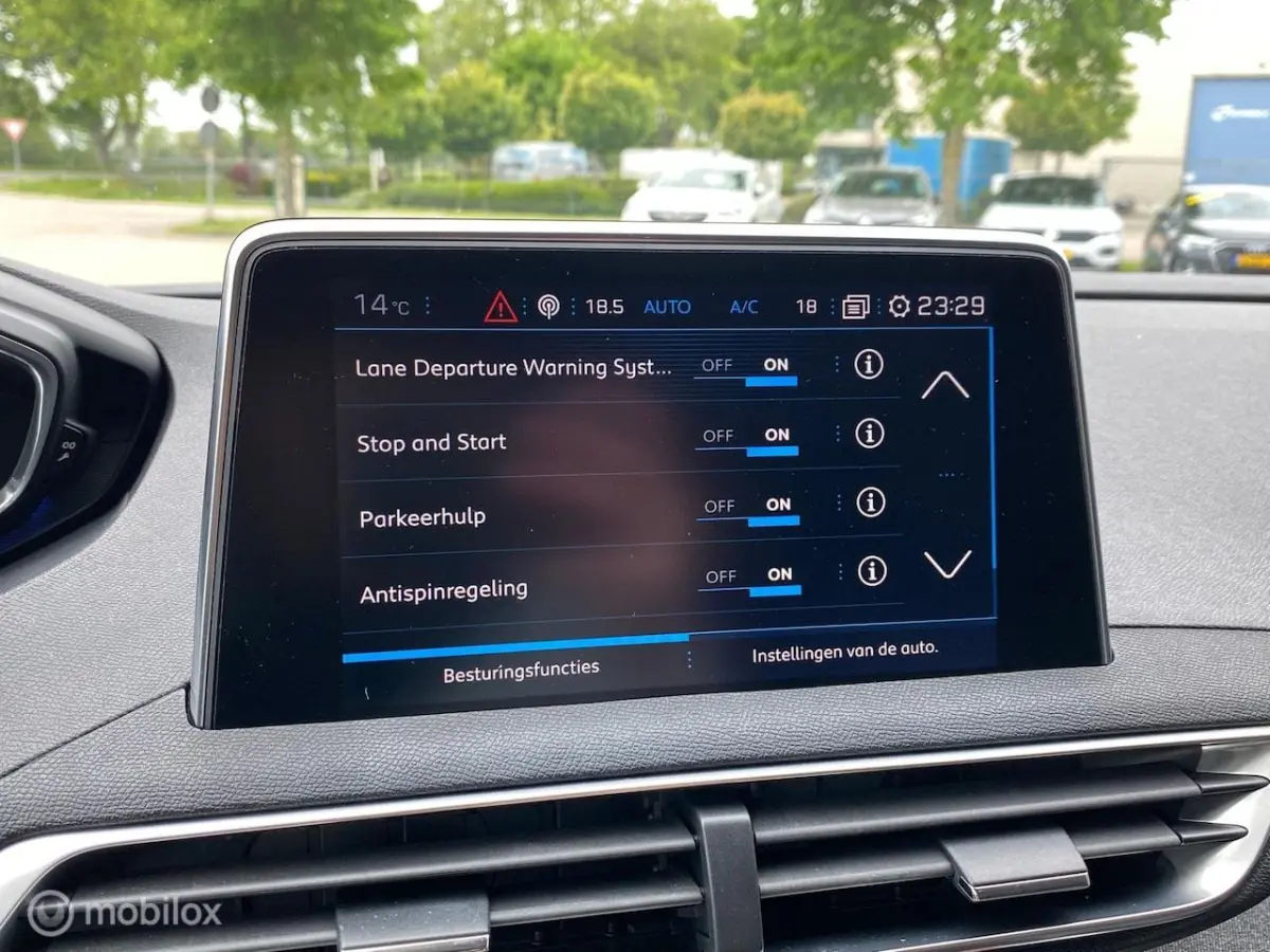 1.2 Puretech Premiere | Clima | Cruise | LM Velgen | Navigatie | Camera | Apple Carplay/An