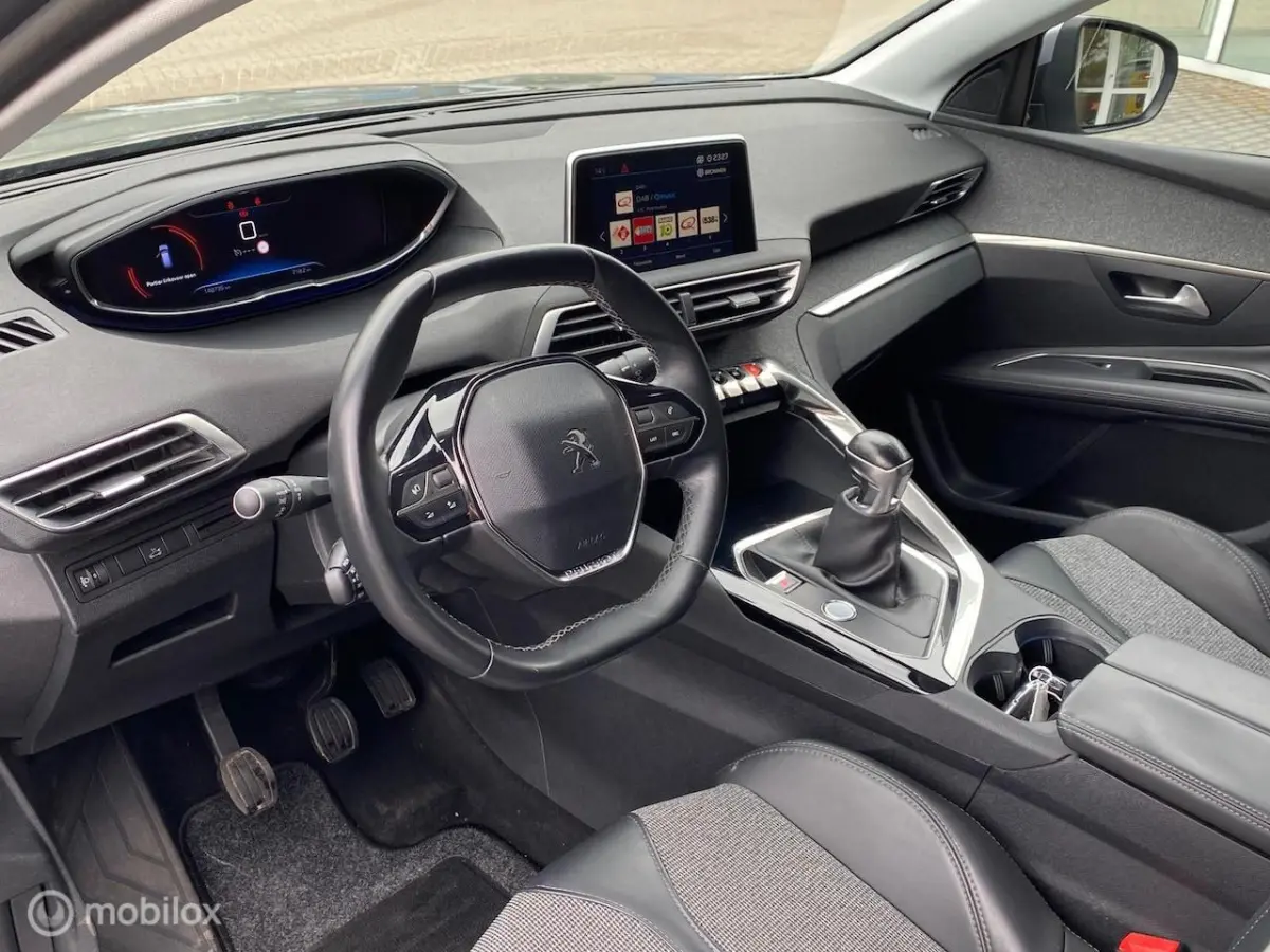 1.2 Puretech Premiere | Clima | Cruise | LM Velgen | Navigatie | Camera | Apple Carplay/An