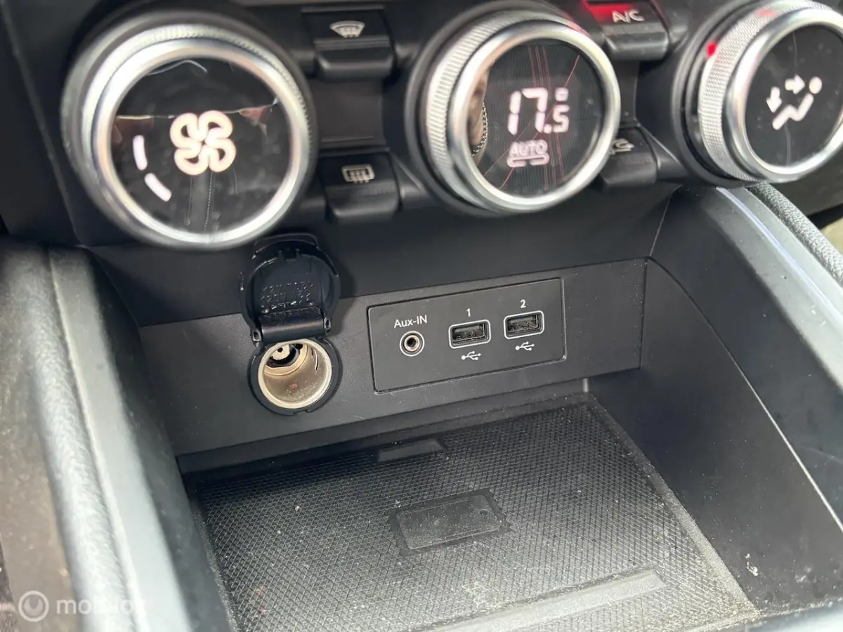 1.0 TCe R.S. Line | Keyless | Bose | Cruise | LED | Trekhaak | Camera V+A | PDC | stoelver