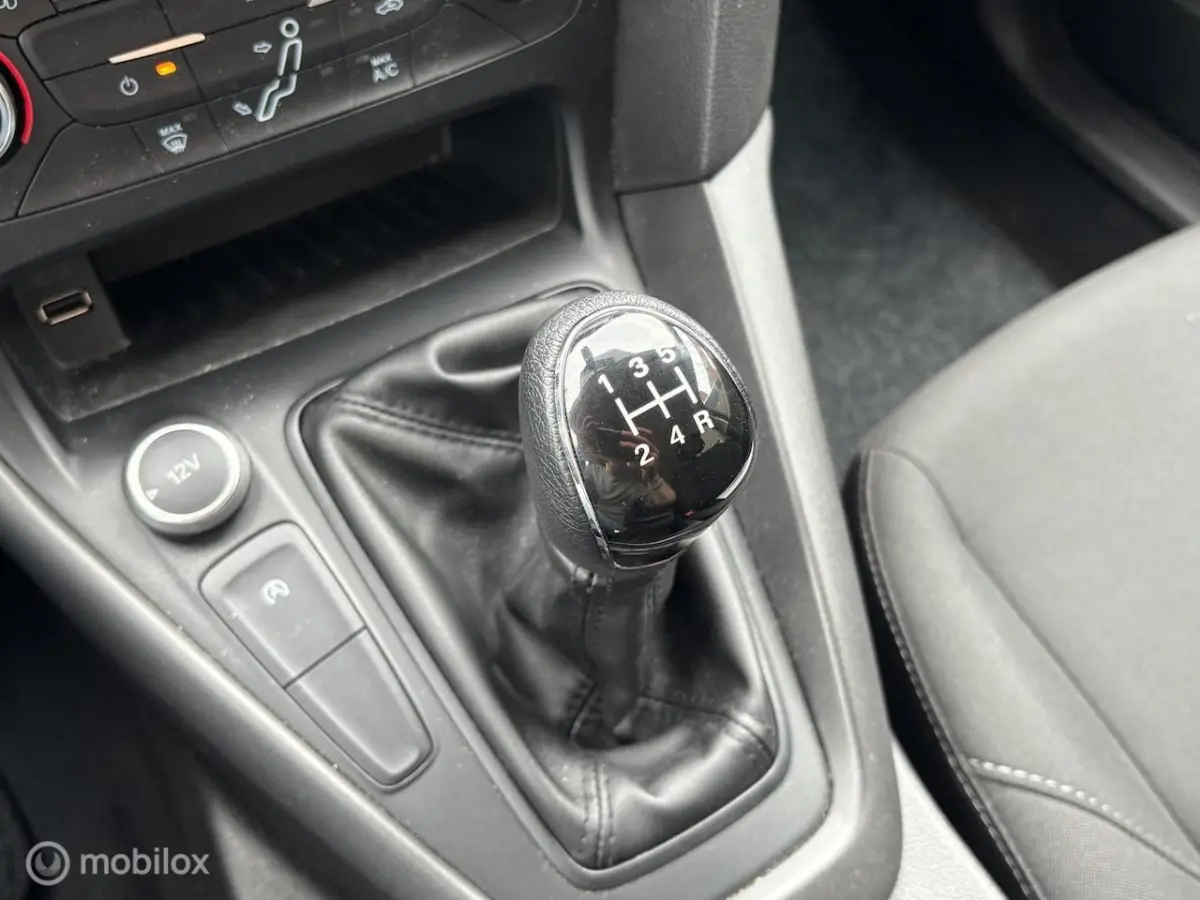 1.0 Lease Edition | Clima | Cruise | Apple Carplay/Android Auto | PDC Achter | RIJ