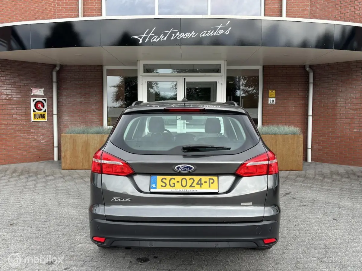 1.0 Lease Edition | Clima | Cruise | Apple Carplay/Android Auto | PDC Achter | RIJ