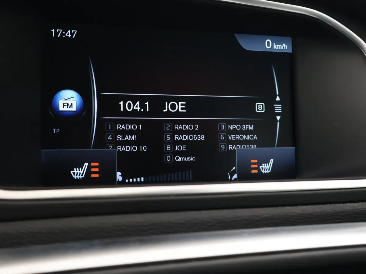 1.5 T3 NORDIC+ 152 PK AUT. *DEALER ONDERHOUDEN* + LED | STOELVERW. | NAVIGATIE