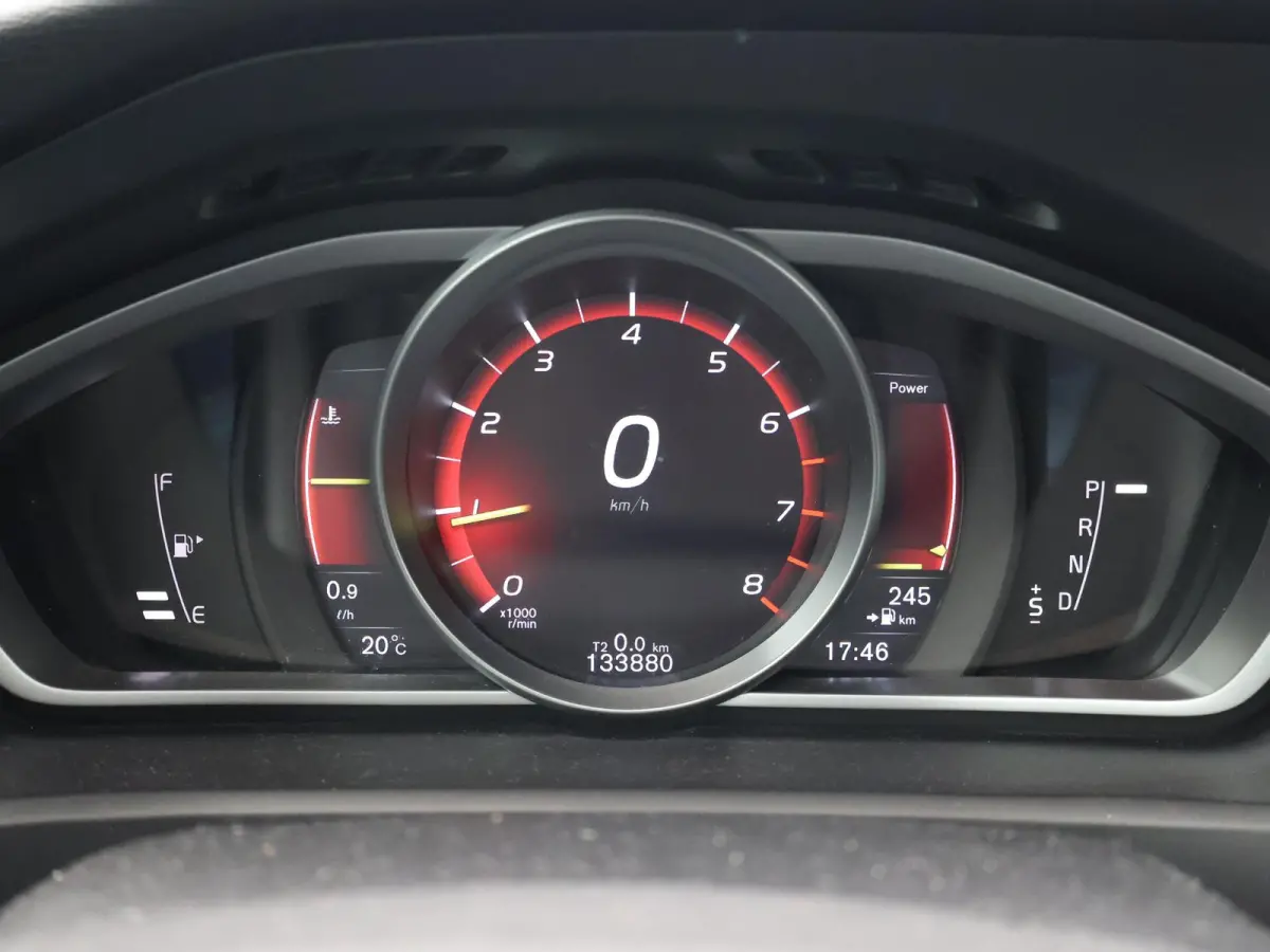 1.5 T3 NORDIC+ 152 PK AUT. *DEALER ONDERHOUDEN* + LED | STOELVERW. | NAVIGATIE