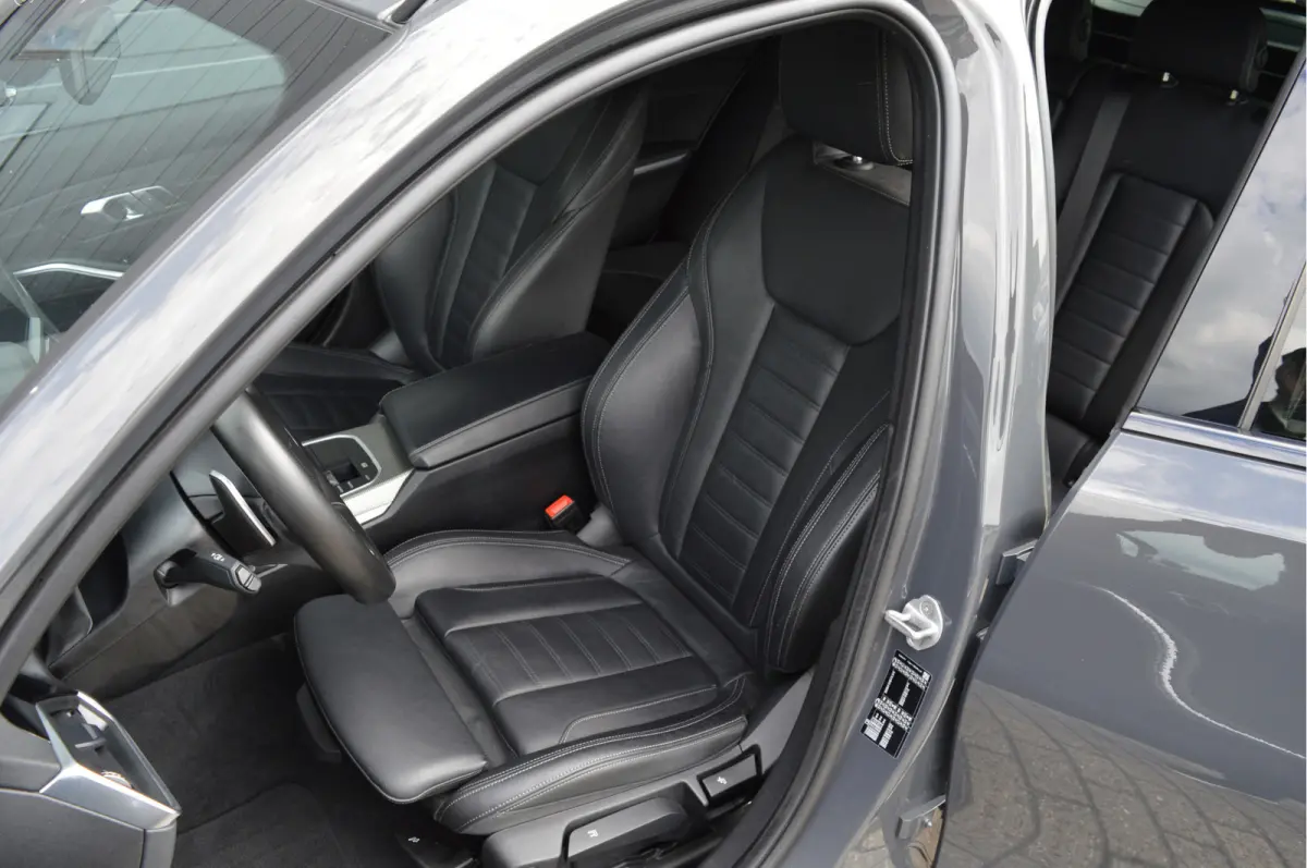 320i High Executive Edition | M-PAKKET | ORG. NL |