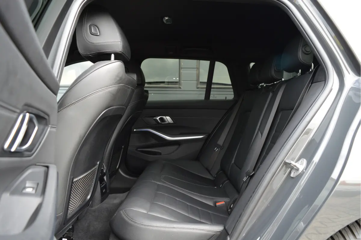 320i High Executive Edition | M-PAKKET | ORG. NL |