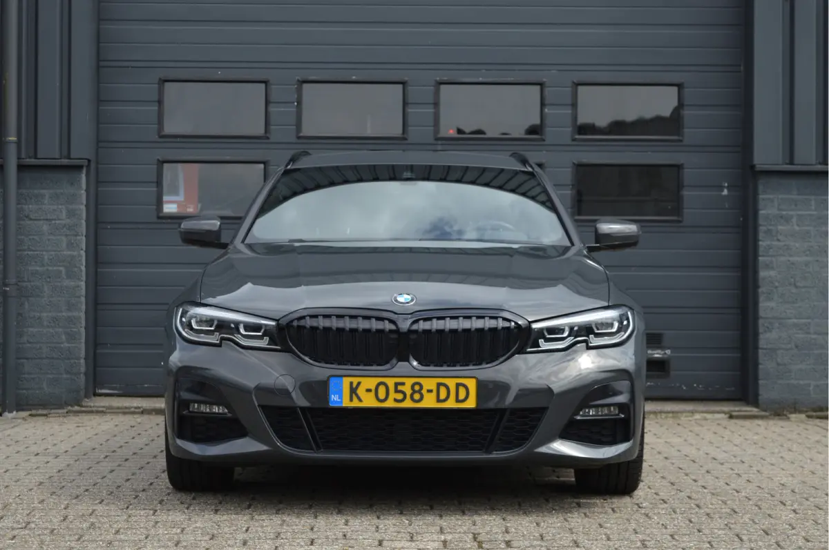 320i High Executive Edition | M-PAKKET | ORG. NL |