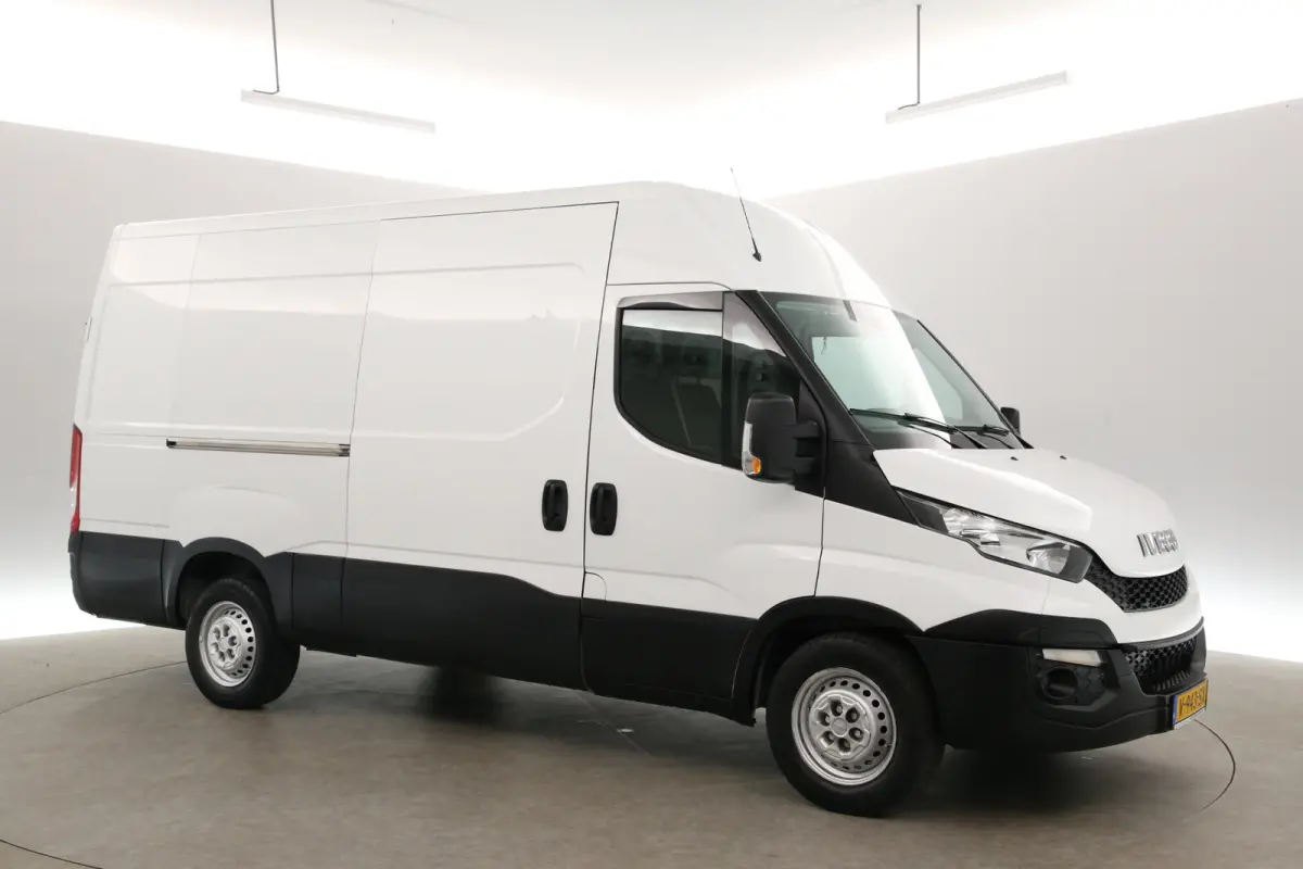 35S15V 2.3 352 L2H2 | 3500KG Trekgew. | Trekhaak | Airco | 3 Zits