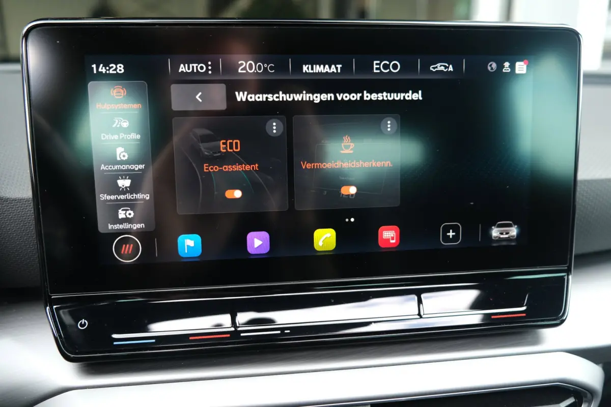 1.4 TSI eHybrid PHEV FR 204PK Pano Alcantara Led Cam Memory Navi