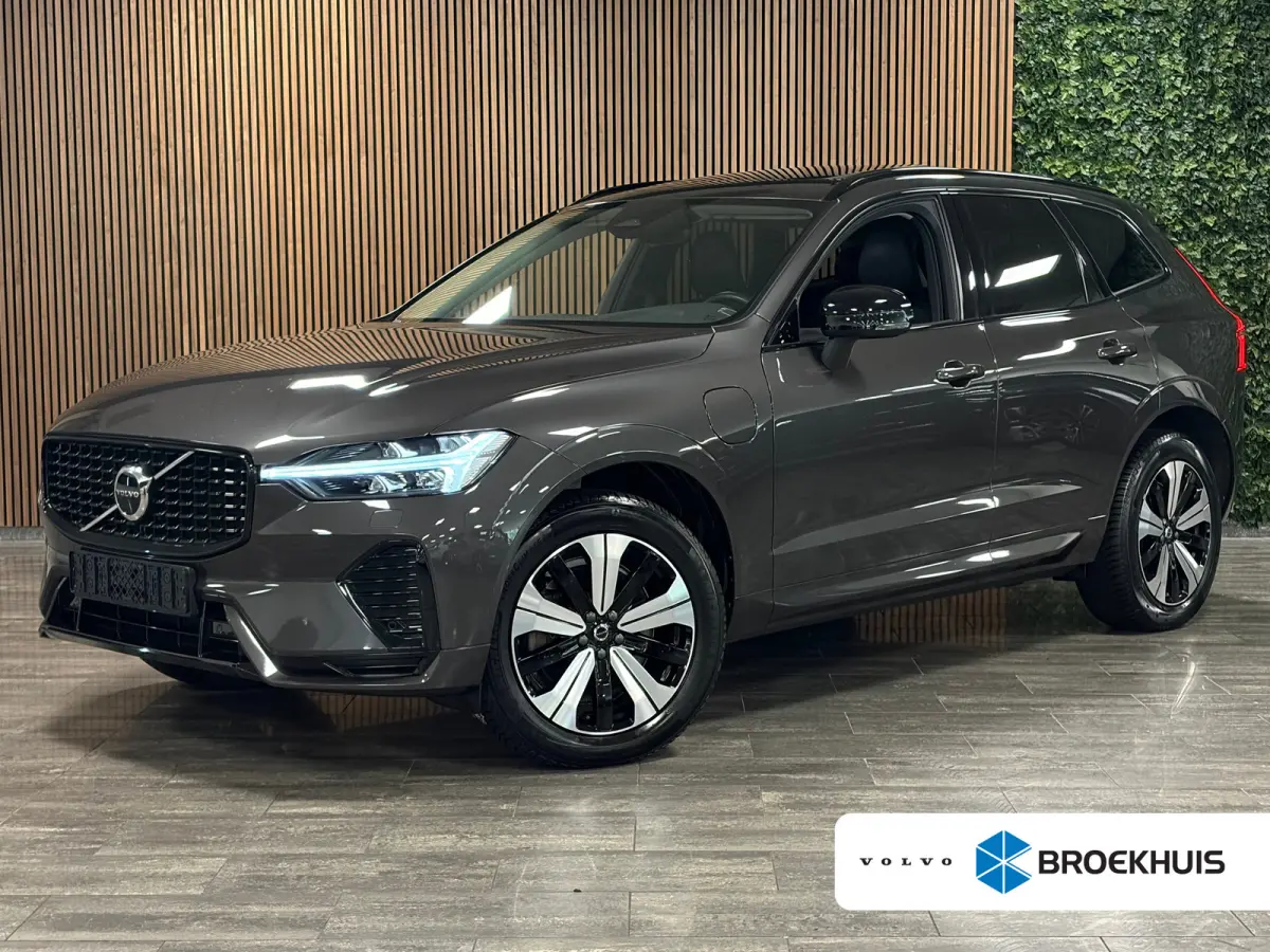 T6 AWD Recharge Plus Dark | Harman Kardon | All Season banden | Adaptieve Cruise Control | Stoelverwarming voor+achter | Stuurwielverwarming | Standkachel met Volvo On Call App | Full LED Me