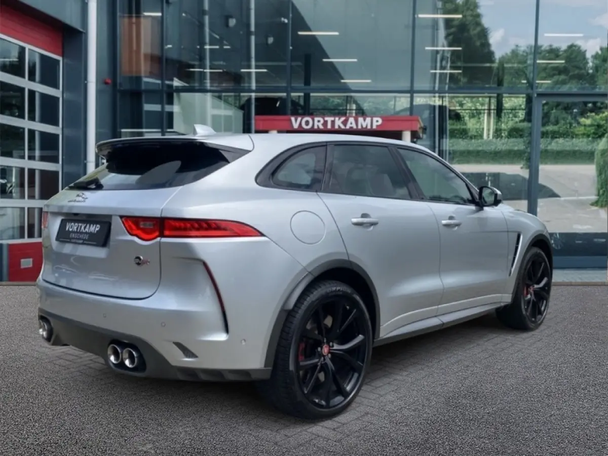 5.0 V8 SVR AWD 360-CAM/GLAS-DAK/ELEK-KLEP/MERIDIAN/DIG-DASH/HUD/22INCH