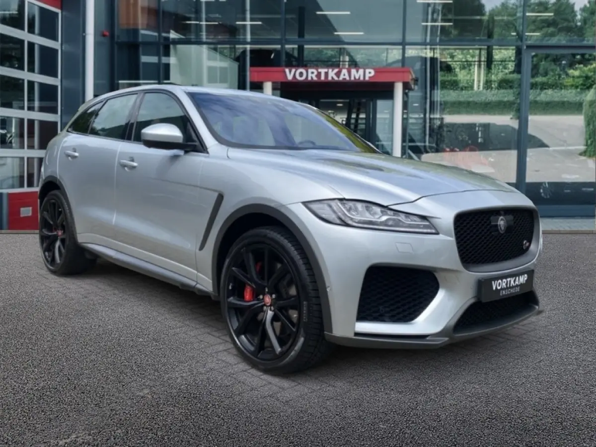 5.0 V8 SVR AWD 360-CAM/GLAS-DAK/ELEK-KLEP/MERIDIAN/DIG-DASH/HUD/22INCH