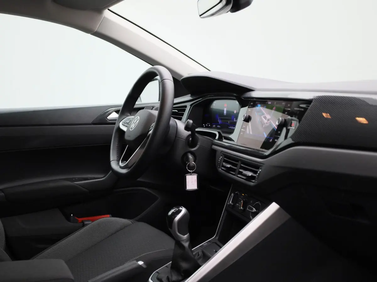 1.0 TSI Life Edition 95 PK | EM | Navigatie | Camera | Parkeersensoren | Adaptive Cruise Control | Apple Carplay | Android Auto | Privacy glas | LED | DAB | Digital Cockpit |