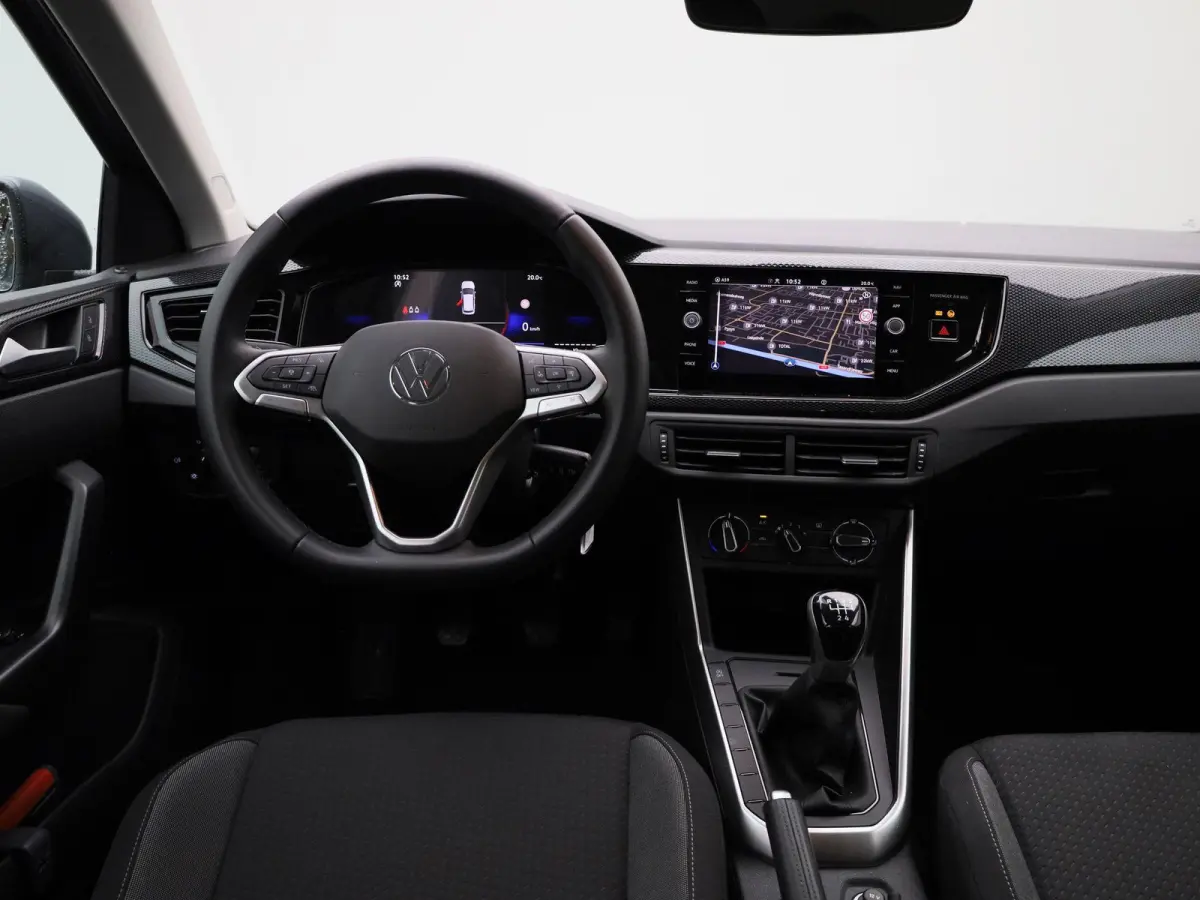 1.0 TSI Life Edition 95 PK | EM | Navigatie | Camera | Parkeersensoren | Adaptive Cruise Control | Apple Carplay | Android Auto | Privacy glas | LED | DAB | Digital Cockpit |