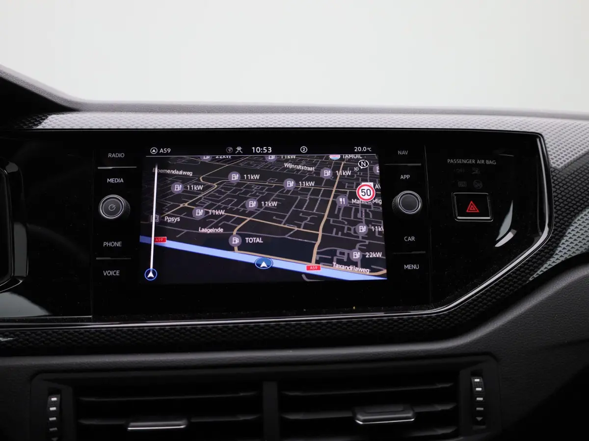 1.0 TSI Life Edition 95 PK | EM | Navigatie | Camera | Parkeersensoren | Adaptive Cruise Control | Apple Carplay | Android Auto | Privacy glas | LED | DAB | Digital Cockpit |