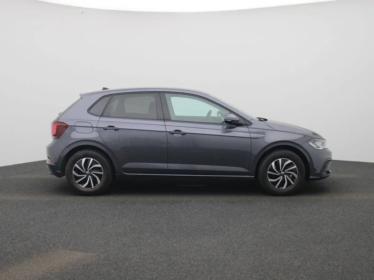 1.0 TSI Life Edition 95 PK | EM | Navigatie | Camera | Parkeersensoren | Adaptive Cruise Control | Apple Carplay | Android Auto | Privacy glas | LED | DAB | Digital Cockpit |