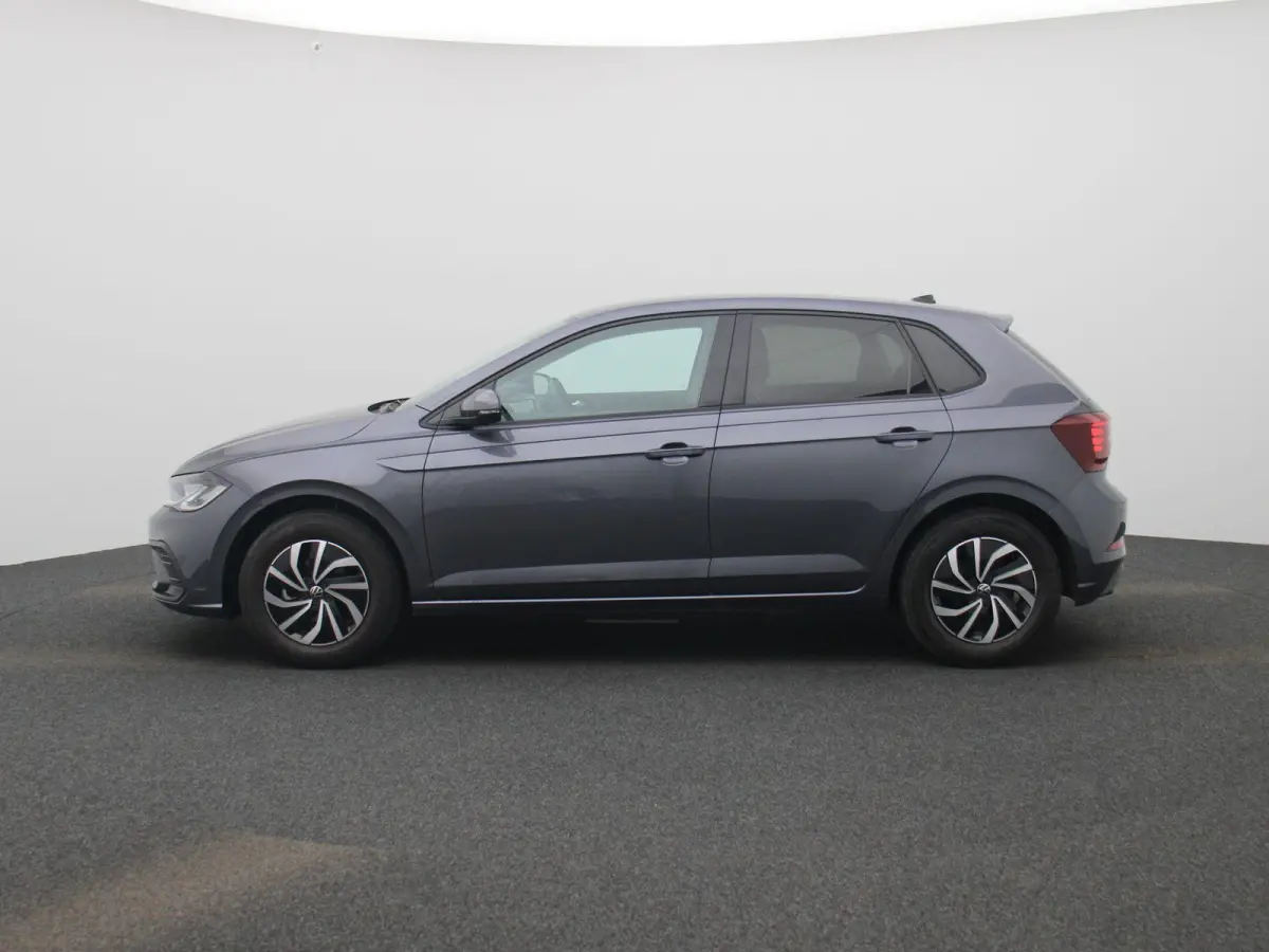 1.0 TSI Life Edition 95 PK | EM | Navigatie | Camera | Parkeersensoren | Adaptive Cruise Control | Apple Carplay | Android Auto | Privacy glas | LED | DAB | Digital Cockpit |