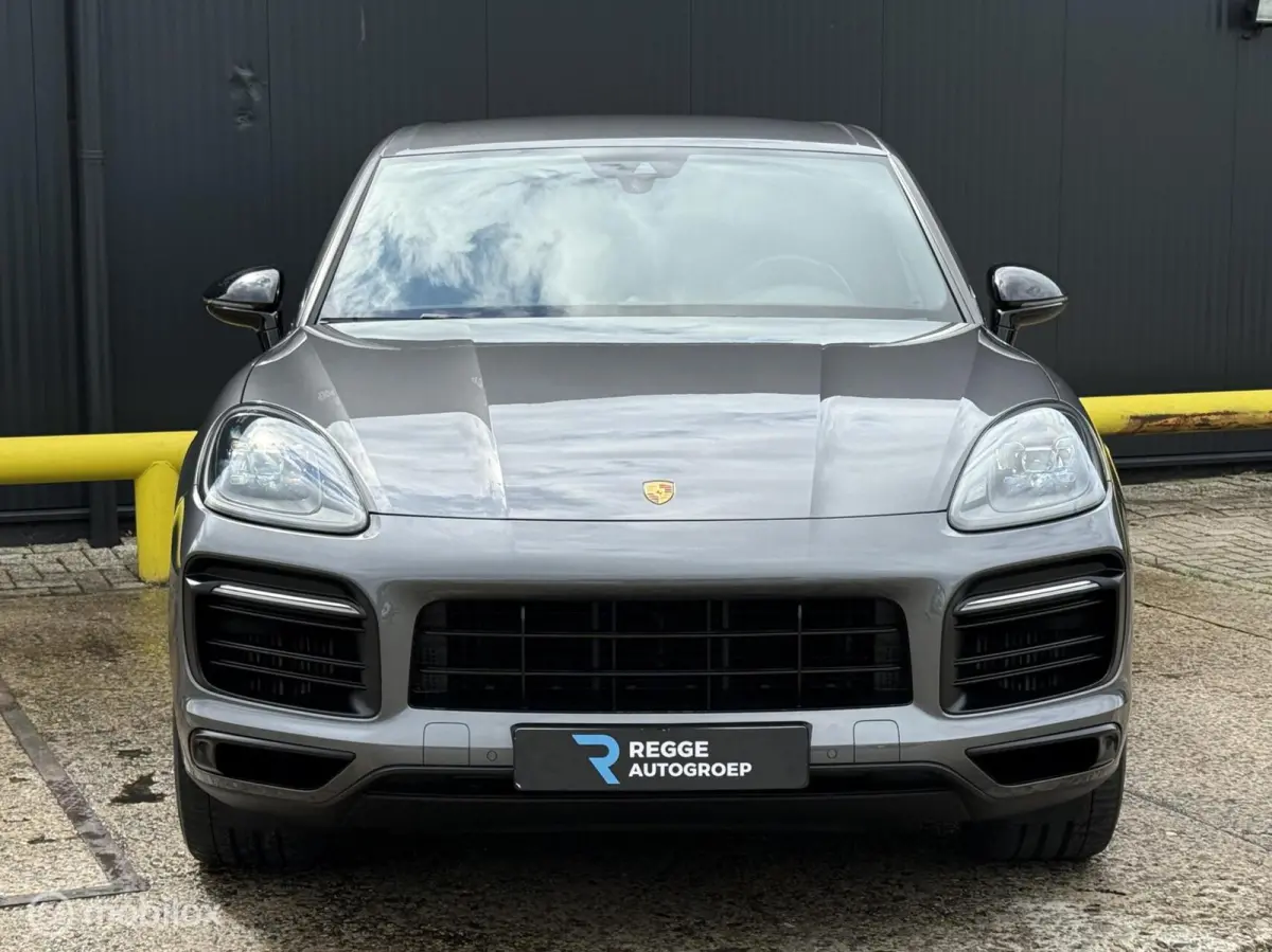 3.0 E-Hybrid SPORT DESIGN | TOPSTAAT