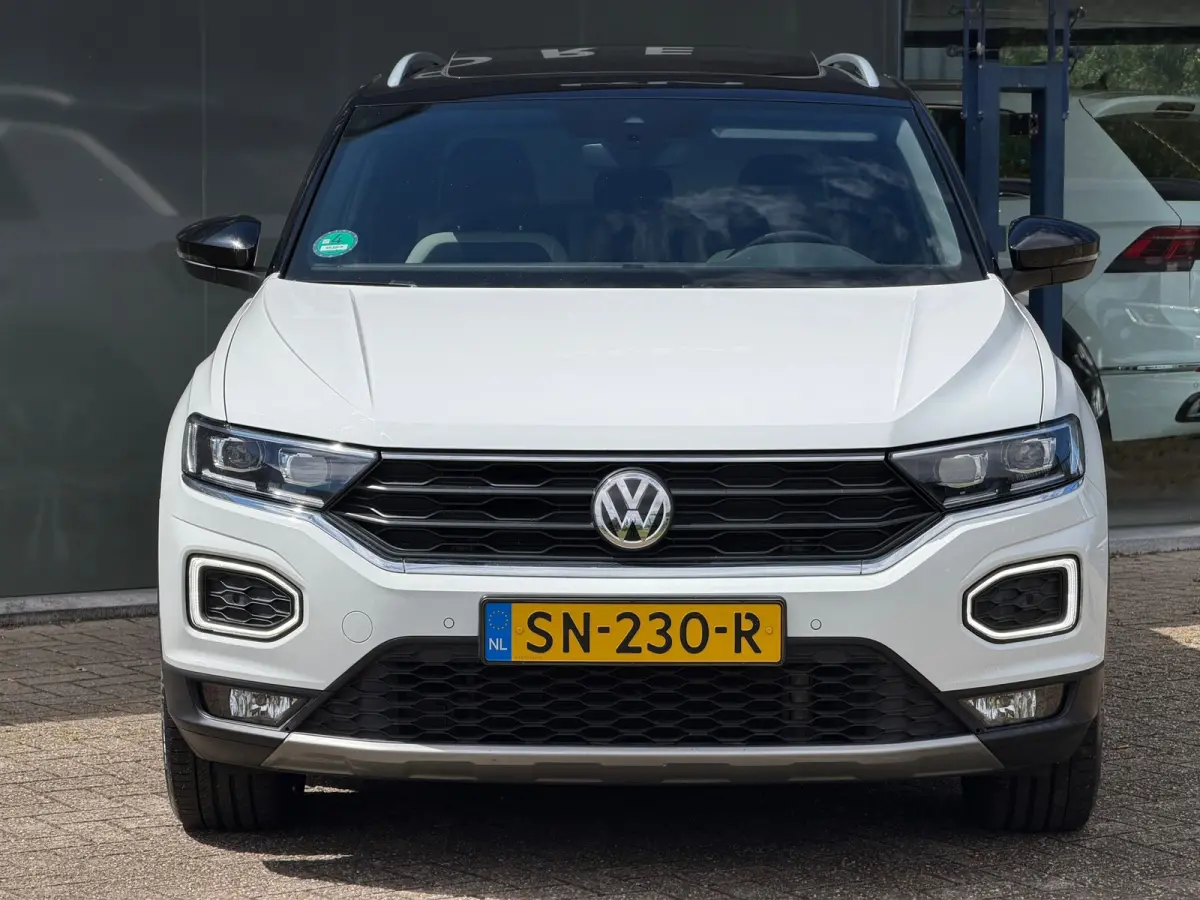 2.0 TSI 4Motion Sport Pano / Beats / Camera/Virtual/