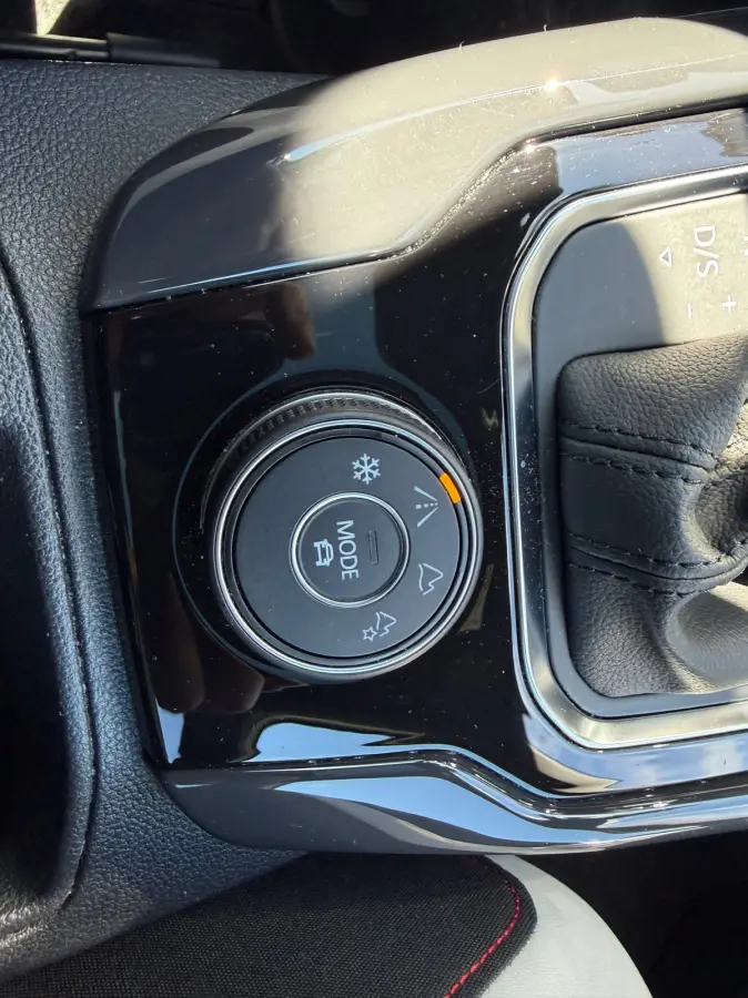 2.0 TSI 4Motion Sport Pano / Beats / Camera/Virtual/