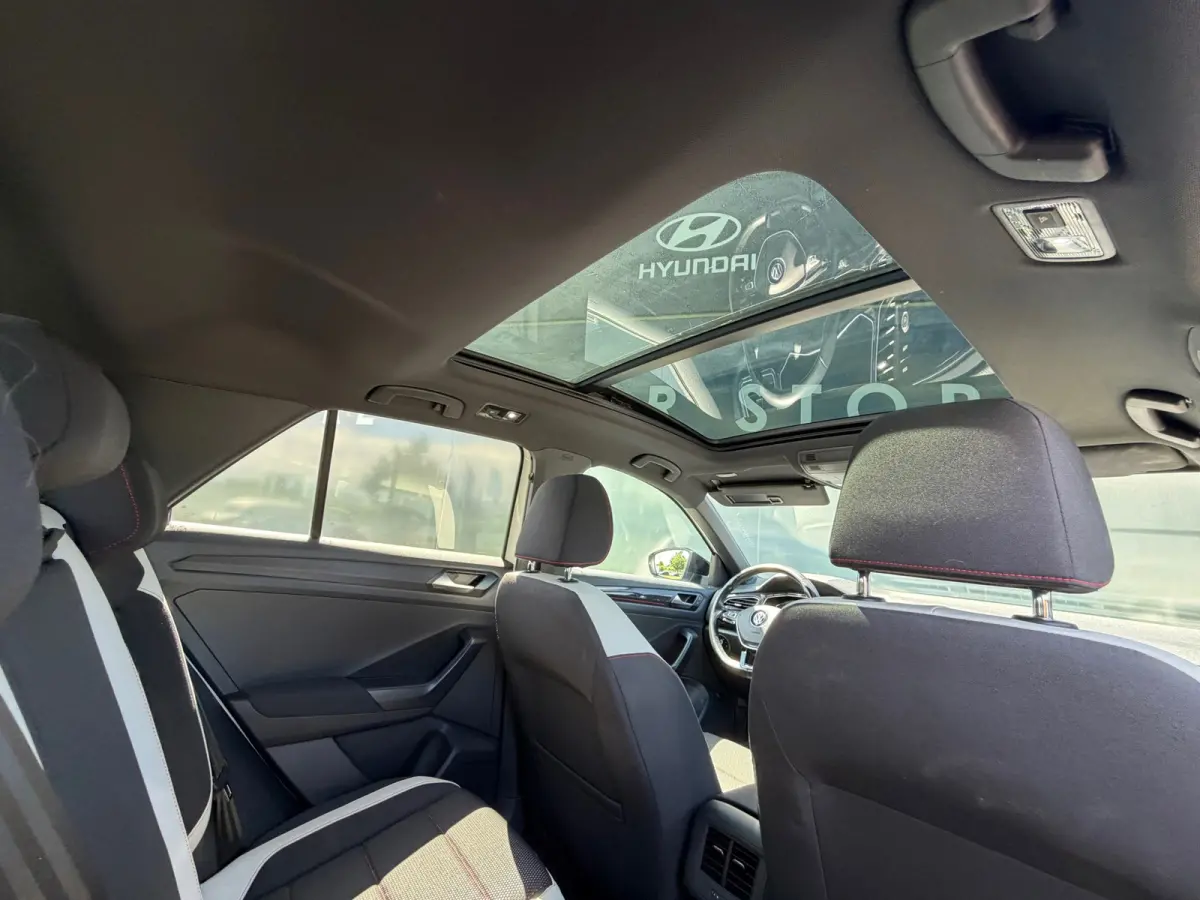 2.0 TSI 4Motion Sport Pano / Beats / Camera/Virtual/