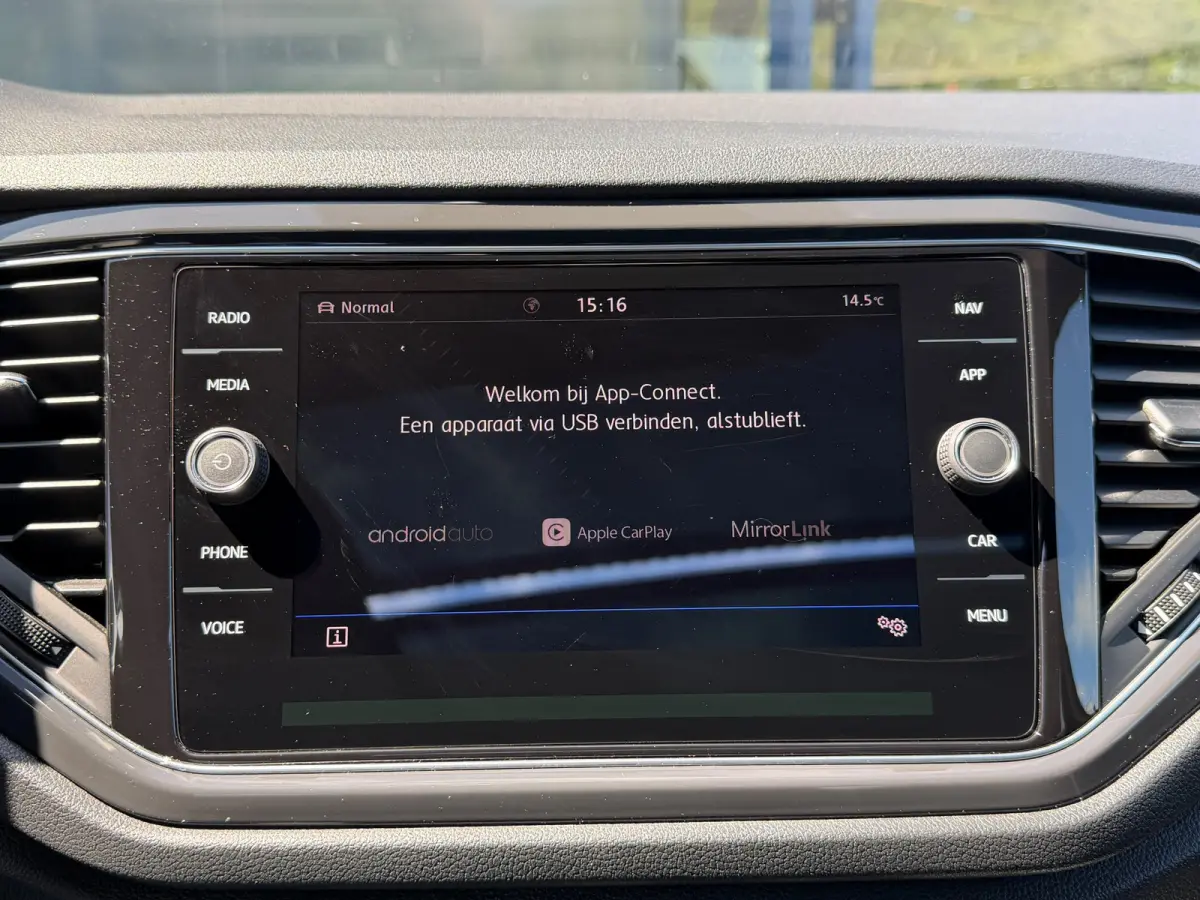 2.0 TSI 4Motion Sport Pano / Beats / Camera/Virtual/