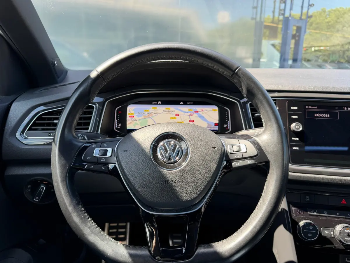 2.0 TSI 4Motion Sport Pano / Beats / Camera/Virtual/